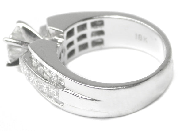 0.75ct Diamond 18k White Gold Engagement Ring