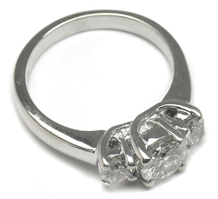 0.85ct Round Cut Diamond 14k White Gold Engagement Ring