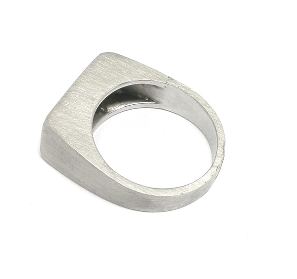 0.90ct Baguette Cut Diamond 18k White Gold Ring