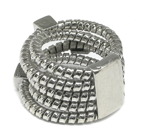 18k White Gold Diamond Ring