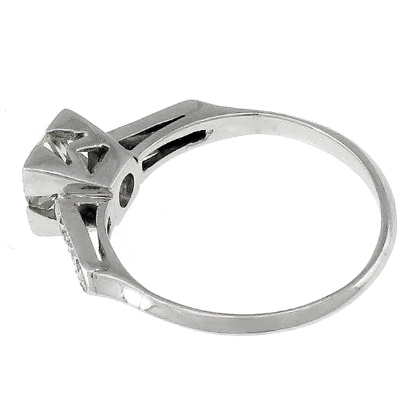 1920s 0.50ct Old Mine Cut Diamond Platinum Engagement Ring