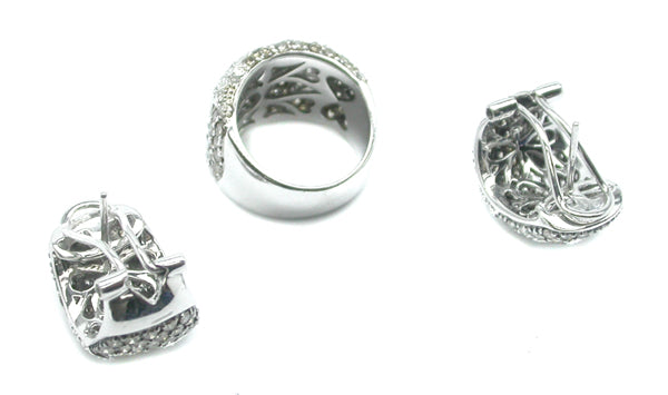 9.00ct Fancy Brown Diamond 1.50ct White Diamond Ring and Earrings Set