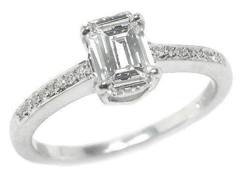 GIA Certified Diamond White Gild Engagement Ring