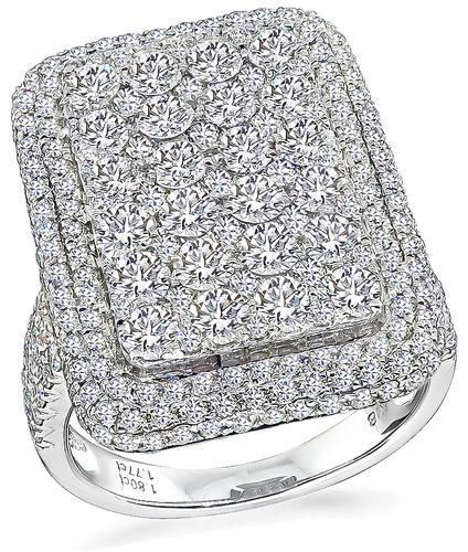 Round Cut Diamond 18k White Gold Cocktail Ring