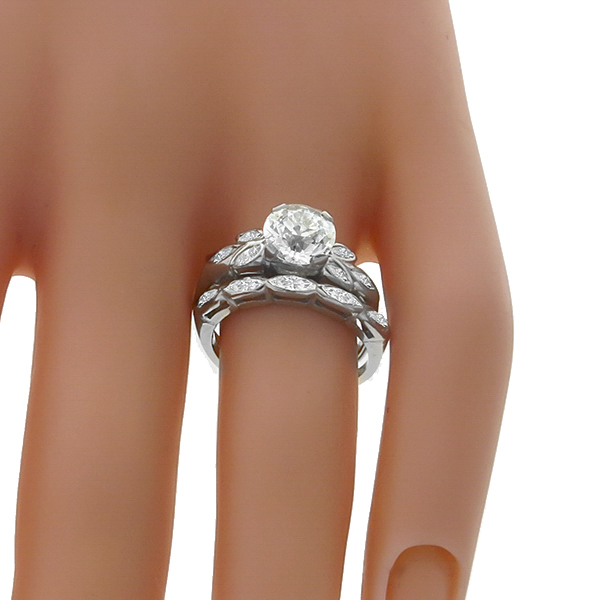 diamond 14k white gold engagement ring and wedding band set 1