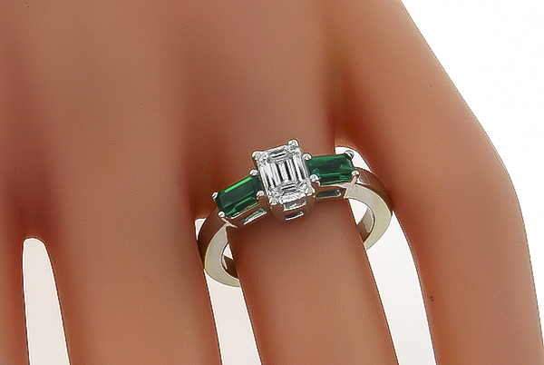 GIA Certified 0.90ct Diamond Emerald Engagement Ring Photo 1