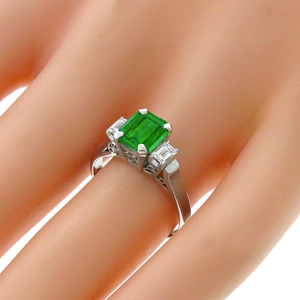 0.95ct Colombian Emerald Diamond Platinum Engagement Ring