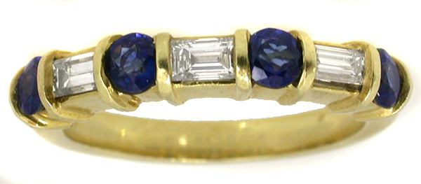 0.25ct Diamond 0.45ct  Sapphire Wedding Band