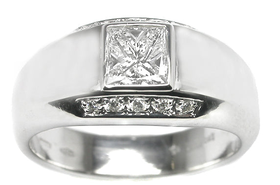 0.52ct Princess Cut Diamond 18k Gold Engagement  Ring