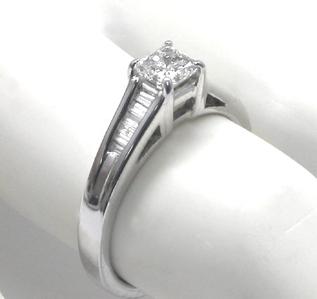 0.54ct Diamond 18k White Gold Engagement Ring