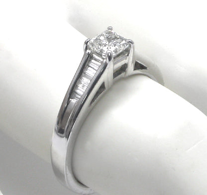 0.54ct Diamond 18k White Gold Engagement Ring