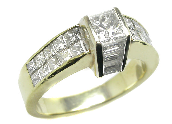 0.60ct Princess Cut Diamond 18k Yellow Gold Engagement Ring