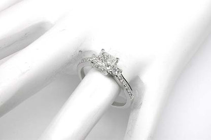 0.74ct Princess Cut Diamond 18k White Gold Engagement Ring