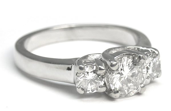 0.85ct Round Cut Diamond 14k White Gold Engagement Ring