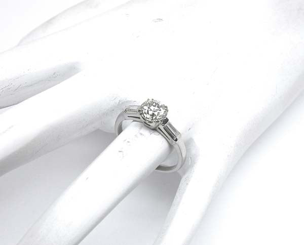 0.86ct Diamond Platinum Engagement Ring