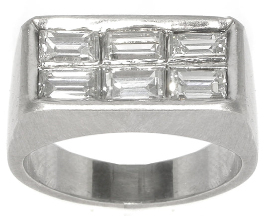 0.90ct Baguette Cut Diamond 18k White Gold  Ring