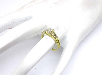 0.90ct Emerald Cut Diamond 18k Yellow Gold Engagement Ring