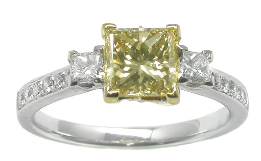 0.96ctYellow  Natural Fancy Brown Yellow Diamond 18k Gold Engagement Ring