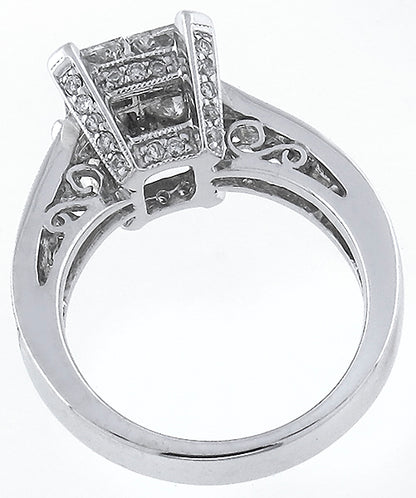 1.00ct Center Diamond 1.00ct Side Diamond Gold Ring