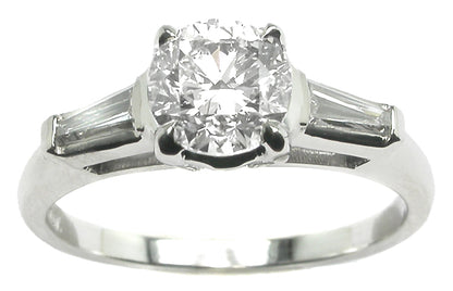 1.01ct Diamond Platinum Engagement Ring