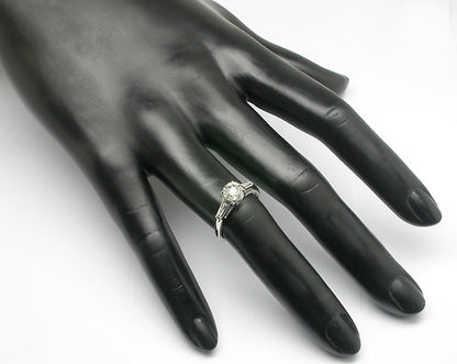 1.01ct Diamond Platinum Engagement Ring