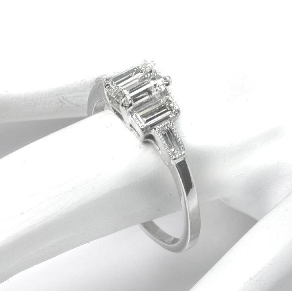 1.01ct Diamond Platinum Engagement Ring