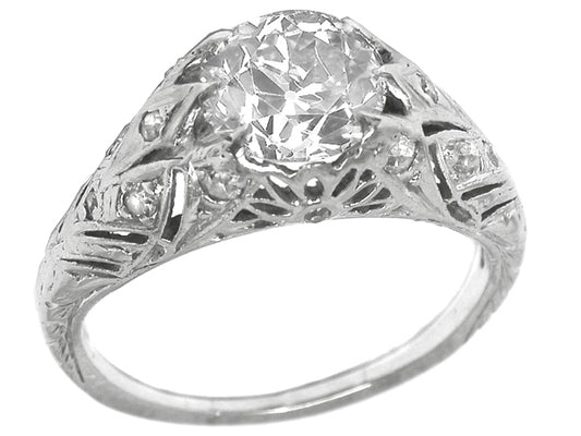 1.01ct Diamond Platinum Engagement Ring