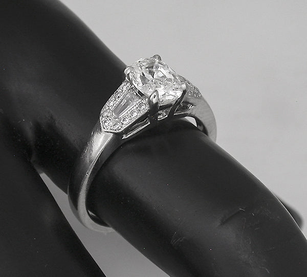 1.01ct Diamond Platinum Engagement Ring