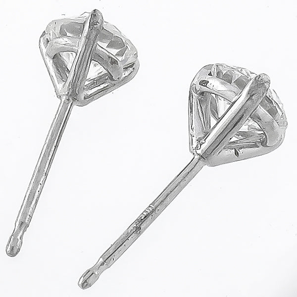 1.01ct Diamond Stud Earrings