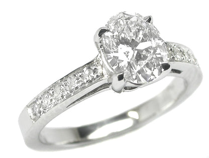 1.01ct Oval Brilliant Diamond 18k  Gold Engagement Ring