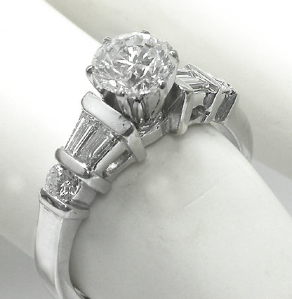 1.02ct Round Brilliant Diamond Engagement Ring