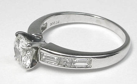 1.04ct Diamond Platinum Engagement Ring