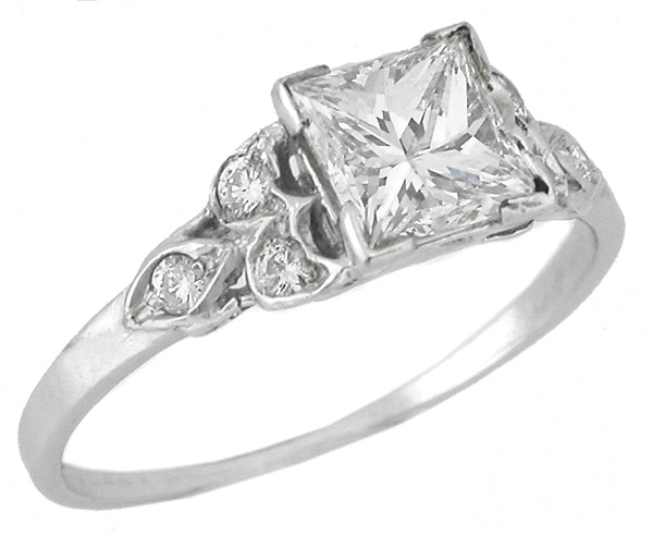 1.05ct Diamond Platinum Engagement Ring
