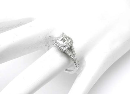 1.08ct Emerald Cut Diamond 18k White Gold Engagement Ring