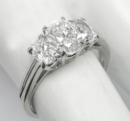 1.08ct Oval Diamond Platinum Engagement Ring