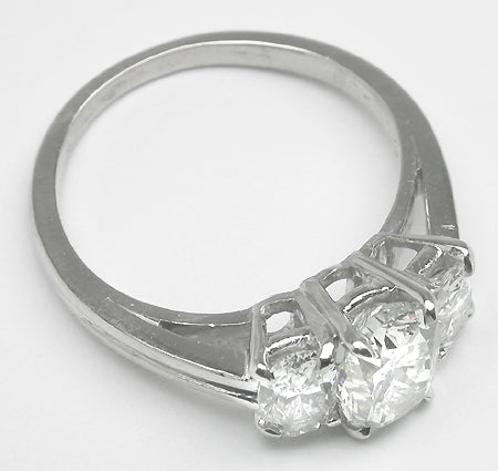 1.08ct Oval Diamond Platinum Engagement Ring