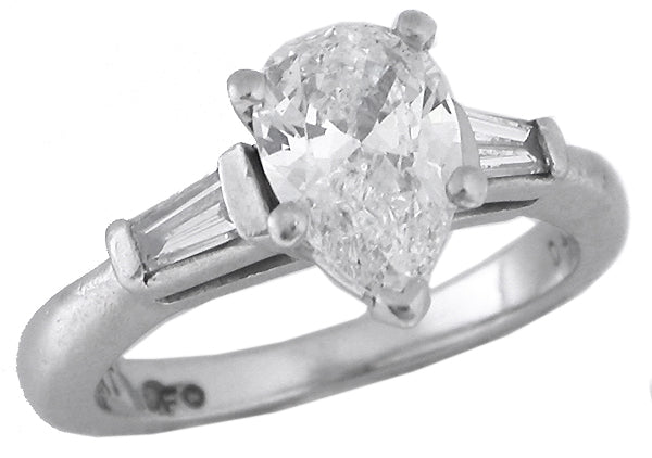 1.11ct  Diamond Platinum Engagement Ring
