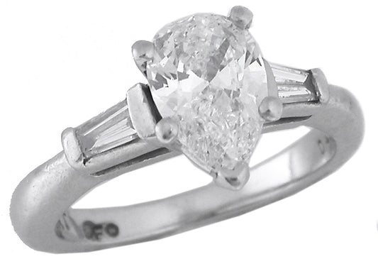 1.11ct  Diamond Platinum Engagement Ring