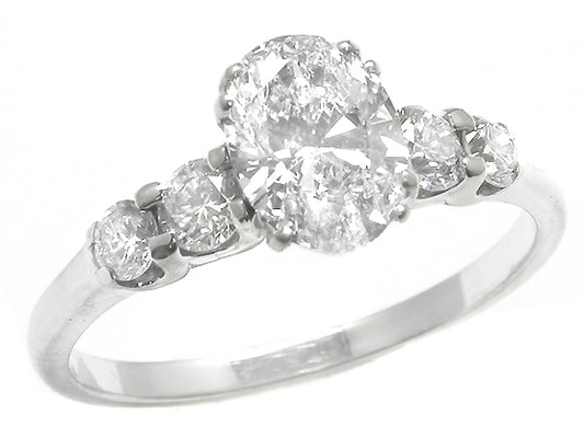 1.16ct Oval Diamond 18k White Gold Diamond Engagement Ring