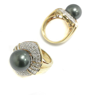11mm Black South Sea Pearl 1ct Diamond 18k Yellow Gold Cocktail Ring
