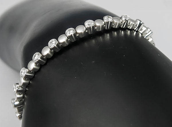 1.32ct Diamond Gold Bangle