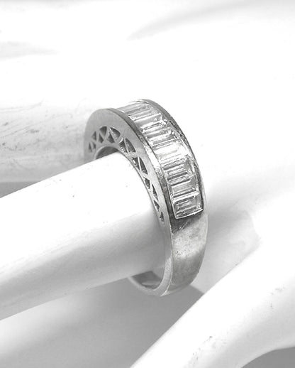 18k Gold 0.70ct Diamond Wedding Band