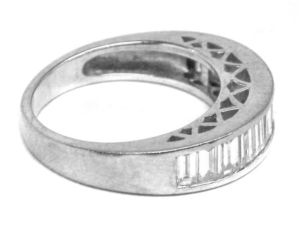 18k Gold 0.70ct Diamond Wedding Band