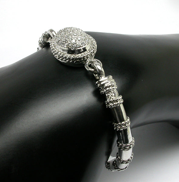 18k White Gold Diamond Cassis Collection Bangle