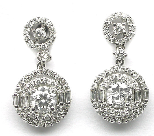 18k White Gold Diamond Drop Earrings