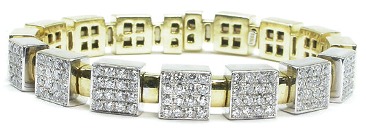 18k Yellow Gold 3.5ct Diamond Bangle