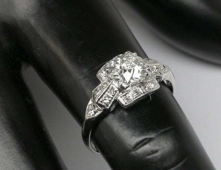 1920s 0.85ct Old European Cut Diamond Platinum Engagement Ring