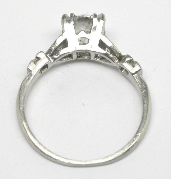 1920's 0.90ct Old Mine Cut Diamond Platinum Engagement Ring