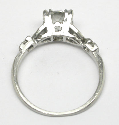 1920's 0.90ct Old Mine Cut Diamond Platinum Engagement Ring