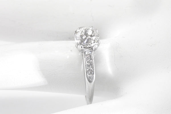1920s 0.95ct Round Diamond Platinum Engagement Ring